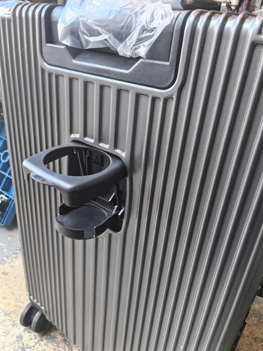 Brand new  3-piece set with aluminum hard-brimmed Suitcase.  luggage .20 inch, 24 inch, 28 inch.