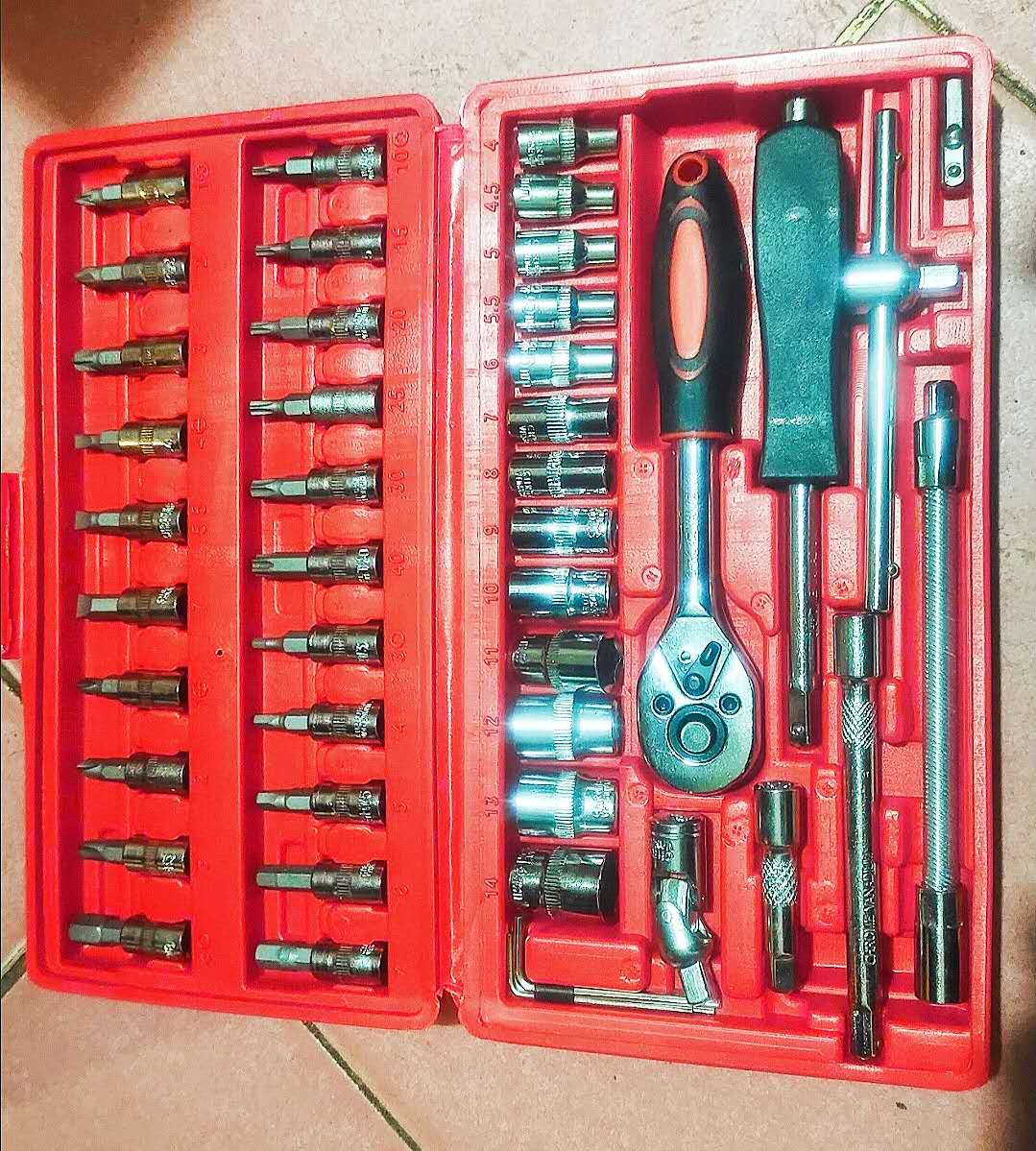46pc ratchet metric socket wrench set, red toolbox - Tmart Living